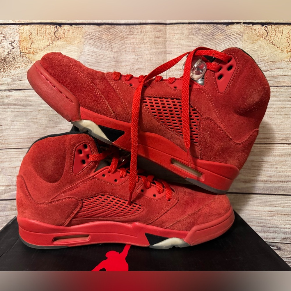 Nike Air Jordan 5 Retro Red Suede Size 10.5 - Picture 5 of 10